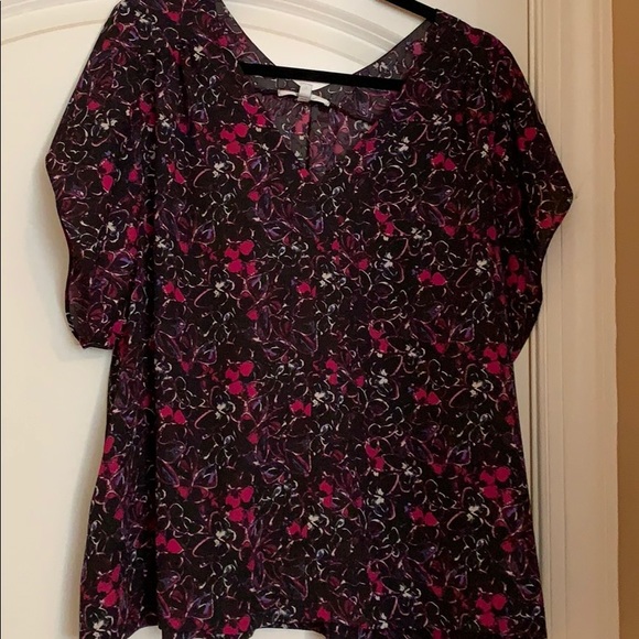 Q and A Blouse - Picture 1 of 3